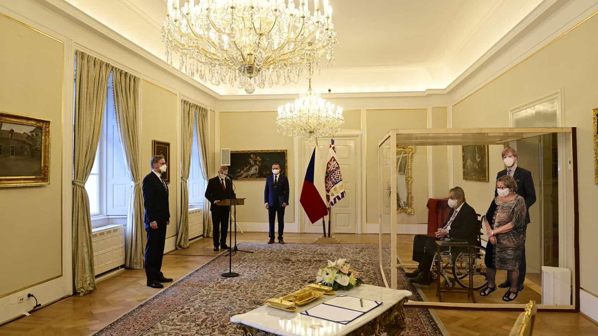 Vaclav_90's tweet photo. #zeman #fiala #svrcinova #vojtech #omikron https://t.co/EWx38dejqC