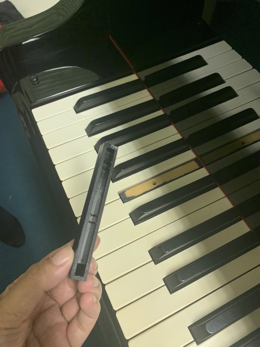 KokuboMai's tweet photo. 私のピアニストが
鍵盤、吹っ飛ばした話しましたっけ？
Respect my pianist, Mayuko❤️
#稲垣満有子 #ピアノ

ちなみに #芳賀傑 くんのユーフォニアム協奏曲を練習中でした…（笑）

12/24 #小久保まいユーフォニアムリサイタル も乞うご期待?! https://t.co/szYDgLcgxH
