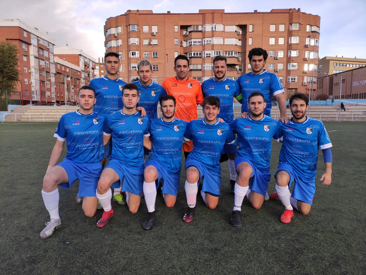 CFAmisport's tweet photo. Partidazo del Aficionado A que venció 1-4 a uno de los equipos más potentes del grupo
⚽ Kike
⚽ @Cabeza_Musetti 
⚽ @Miguel_Moteiro 
⚽ David
Empate a 3 del B que nos sabe a poco,hay que seguir luchando💪🏽💙⚽
⚽⚽ Chete
⚽ Mateo
@FutMadrid
@Balon_Tierra
@RegMadrid @RFFM_oficial https://t.co/aiq1eqfCsA