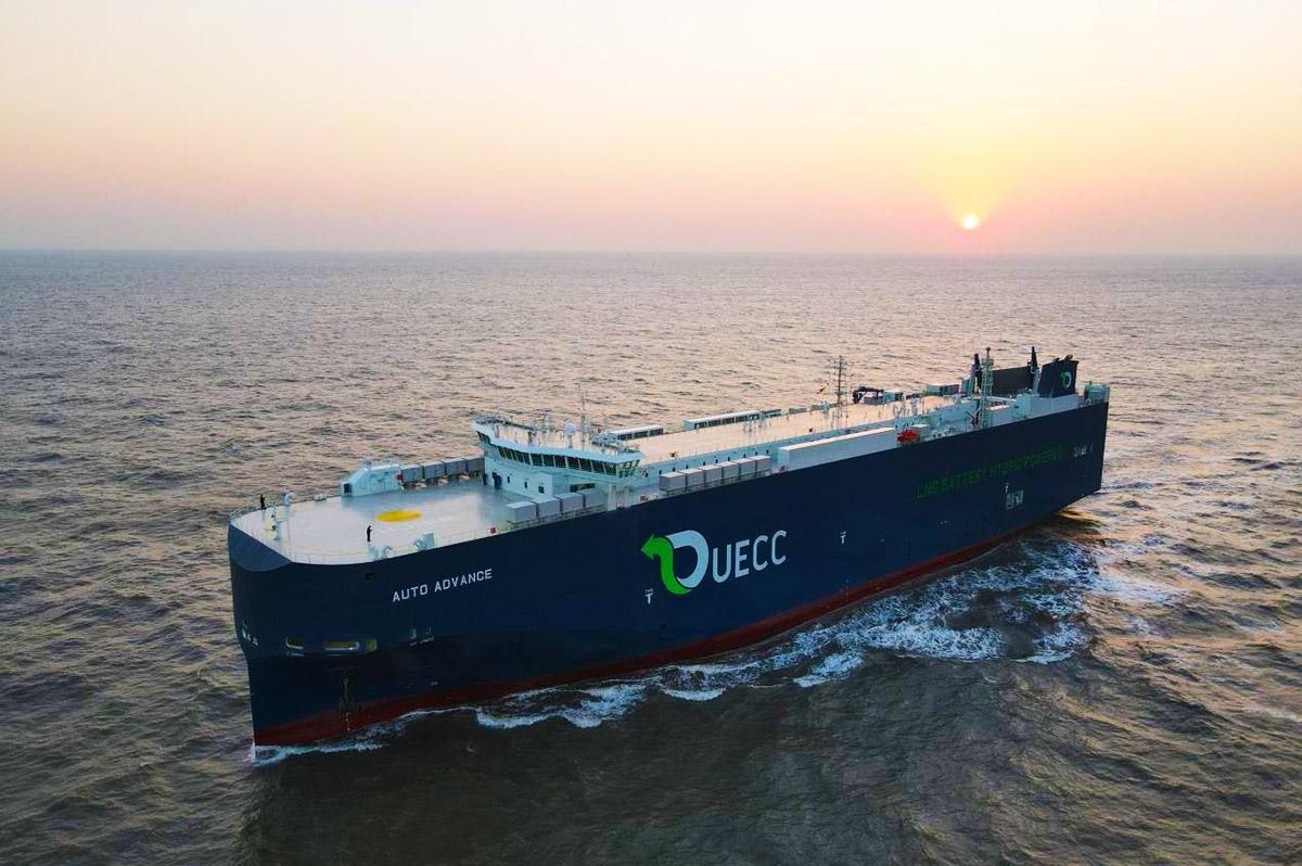 shipinsight's tweet photo. World’s first dual-fuel LNG battery hybrid PCTC delivered - https://t.co/jeKUxw4SmG #maritime #shipping #marineengineering #IMO2050 https://t.co/6HEzQ45CsU