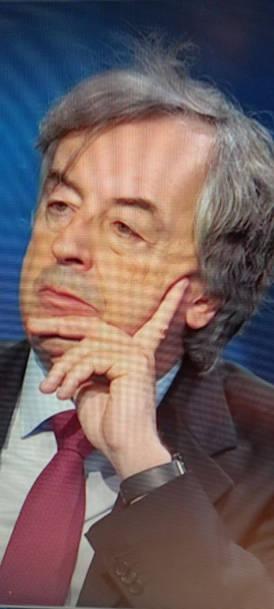 Italianbirder's tweet photo. Licio #Gelli maestro venerabile della #loggia #massonica Propaganda Due, Gustavo #Raffi Grande Maestro del GOI e #Burioni. La #Bifarini la metto per controllo perché dice che è un "gesto spontaneo" e che io sono un #cialtrone. Però interessante la specularita' con #Bubu #guantini https://t.co/v9LC0Gotbt