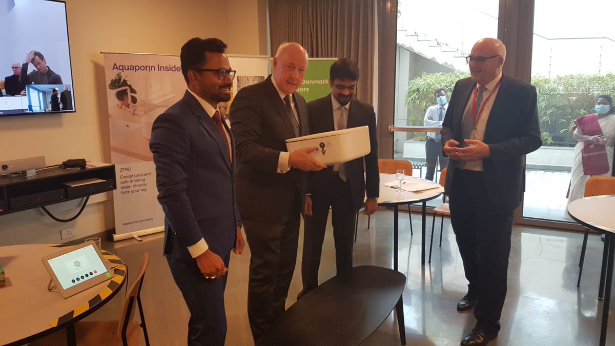 DenmarkinIndia's tweet photo. Today, the Embassy hosted the launch of 🇩🇰@AquaporinGroup on the Indian market through its new partnership with 🇮🇳@TheDiamondDrops. Together, the #watertech companies strive to ensure safe &amp; clean tap water in India🤝 #GreenStrategicPartnership https://t.co/D0gmJBe368