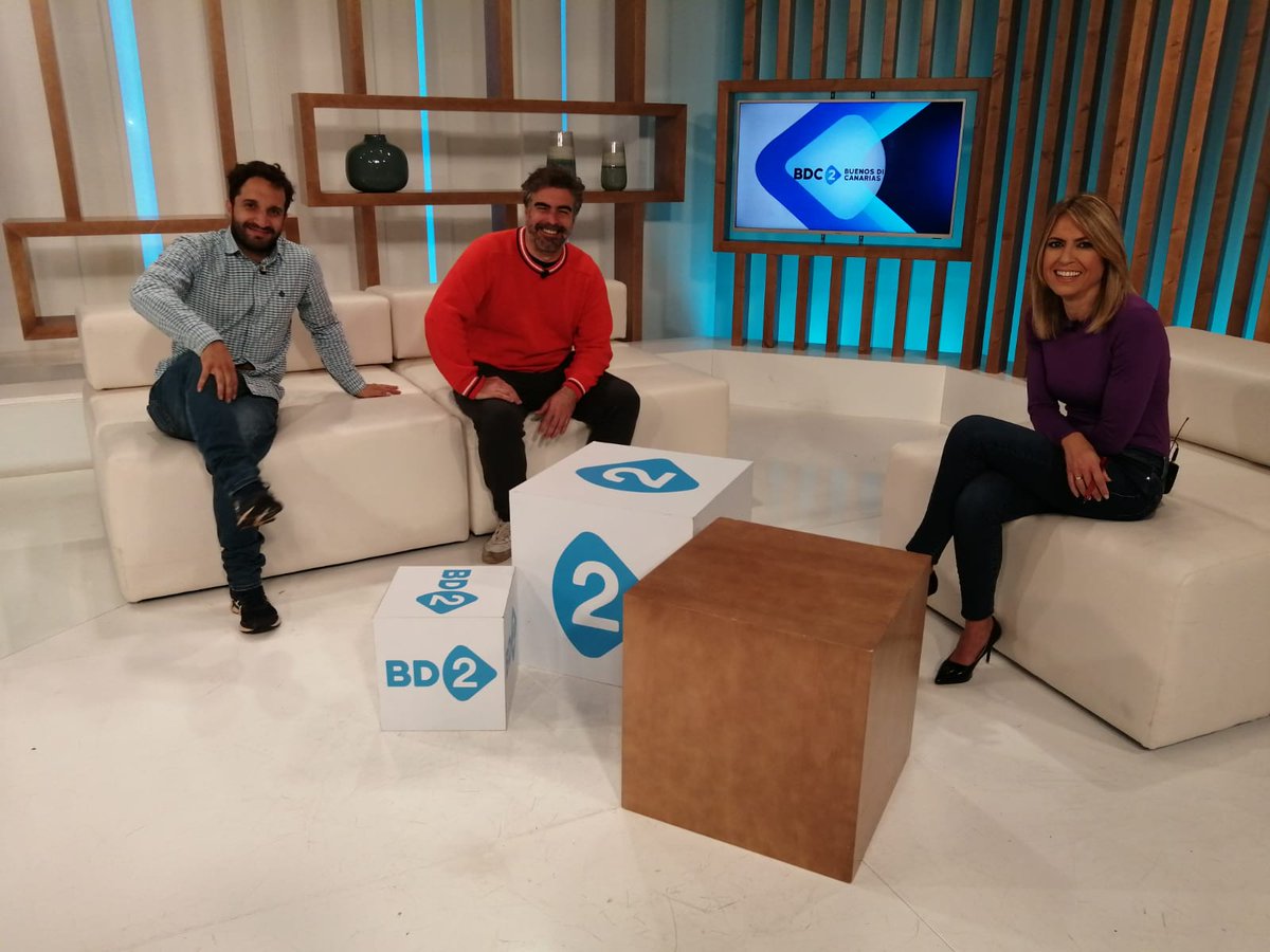 BDCanariasTV's tweet photo. 🎭 Tras el éxito en @FestivalMueca @Abubukaka visita el plató de #BDC2 para contarnos los entresijos de su  último espectáculo "El cojinete del patarrás". https://t.co/wuoLksLJ5M