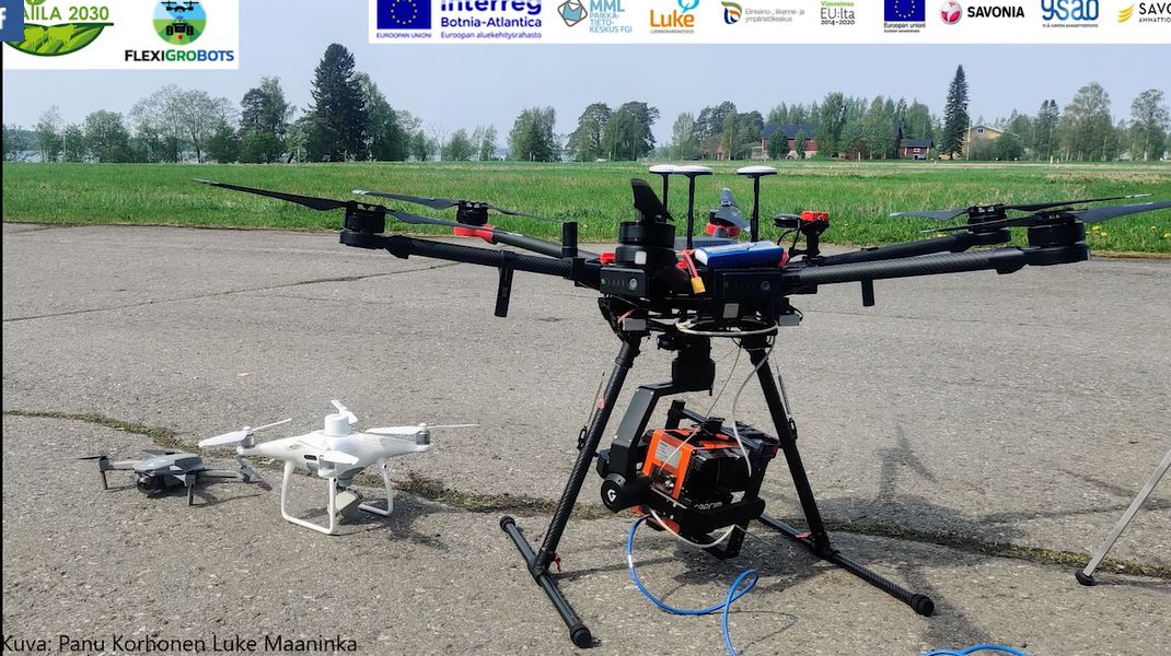 dronefinland's tweet image. Vielä ehtii ilmoittautua huomiseen webinaariin: 30.11. klo 10-12: Maatila ilmasta käsin - dronet ja satelliitit tuotannon tueksi. Asiantuntijoita: @LukeFinland @fgi_nls @dronefinland. #Maatila2030 Lisätiedot: link.webropolsurveys.com/Participation/…