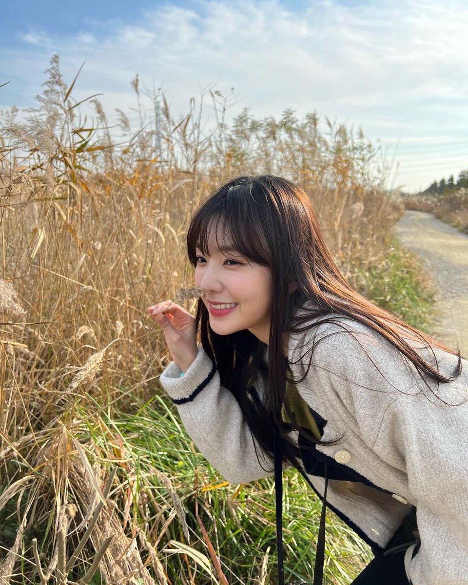 irene_global's tweet photo. [ARTICLE] 211130

“Red Velvet's Irene, the strongest visual among girl group centers, no matter what anyone says… Innocence Final Boss”

📌 https://t.co/ZDlHpA02A0
#IRENE #아이린 #RedVelvet @RVsmtown https://t.co/l9xtA9Lx10