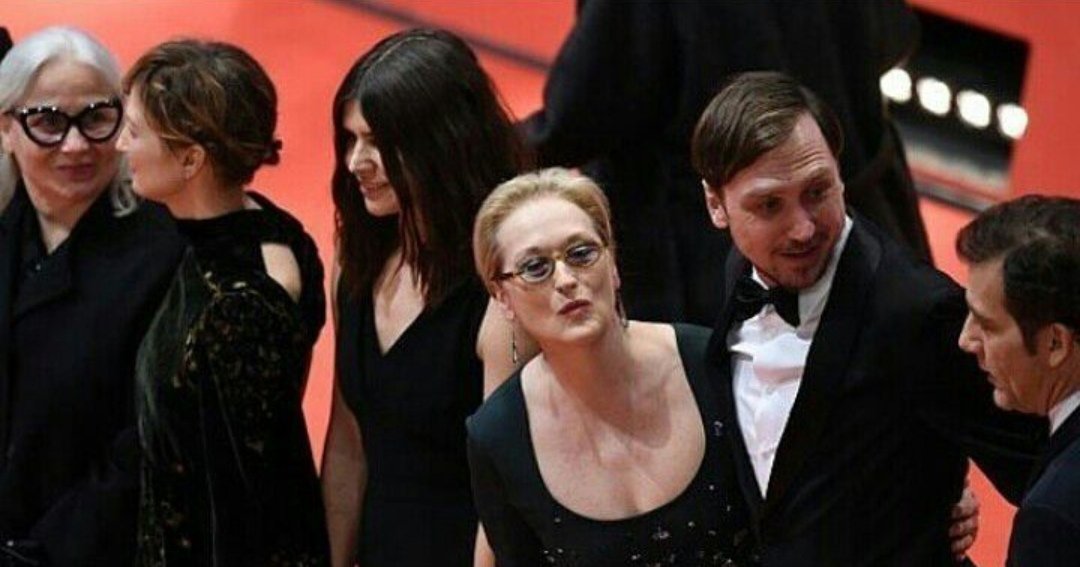 ooc_lars's tweet photo. Berlinale✨
#larseidinger #albarohrwacher #merylstreep #berlinale #jury #2016 #actors #redcarpet #berlin #cinema #filmfestival https://t.co/wBzpHBYp8x