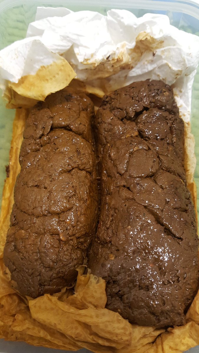 Shyscat's tweet photo. Received a new package from @kinkyscatboy with two fat turds 🤤💩The smell is insane 😋
what should i do with it?
#gayshit #kinkgay #maleshit #shyscat #gayscat #männerkacke #bigshit #dump #shit #gaydirty  #gayshiteating https://t.co/PXyuNZpwY6