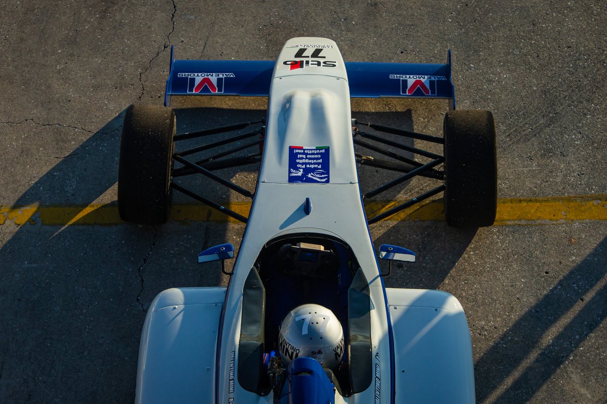 Sal y enfrenta una nueva semana siempre con pasión #F4Nacam #XAmorALosMotores🔥