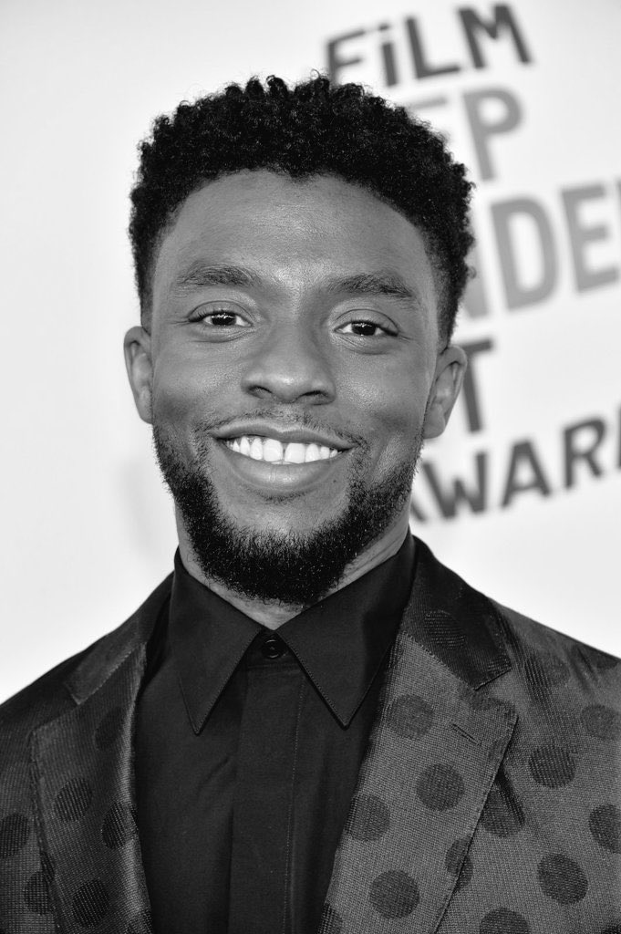 Чедвик боузман 2020. Серная пантера марвел акьер. Чедвик боузман 42. Тчалла чедвик боузман. Чедвик боузман.