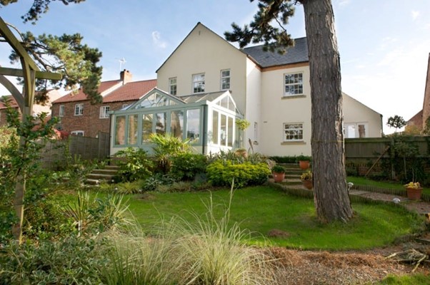 DavidHWright's tweet photo. Do you require planning permission to have an Orangery or Conservatory at your property? A lot of people are unsure of the requirements needed. Check out our blog to gain clarity of the rules and regulations. #orangery #conservatory #timber #bespoke 

https://t.co/rsyeodgFGd https://t.co/7XVnE3x8K1