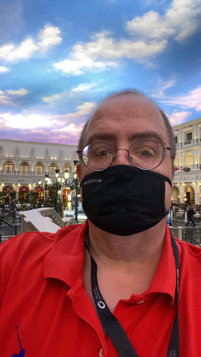 eholler's tweet photo. Early morning at my 10th Re:Invent. 10 for 10.  #reinvent2021 #awsreinvent https://t.co/l0D46c6n9X