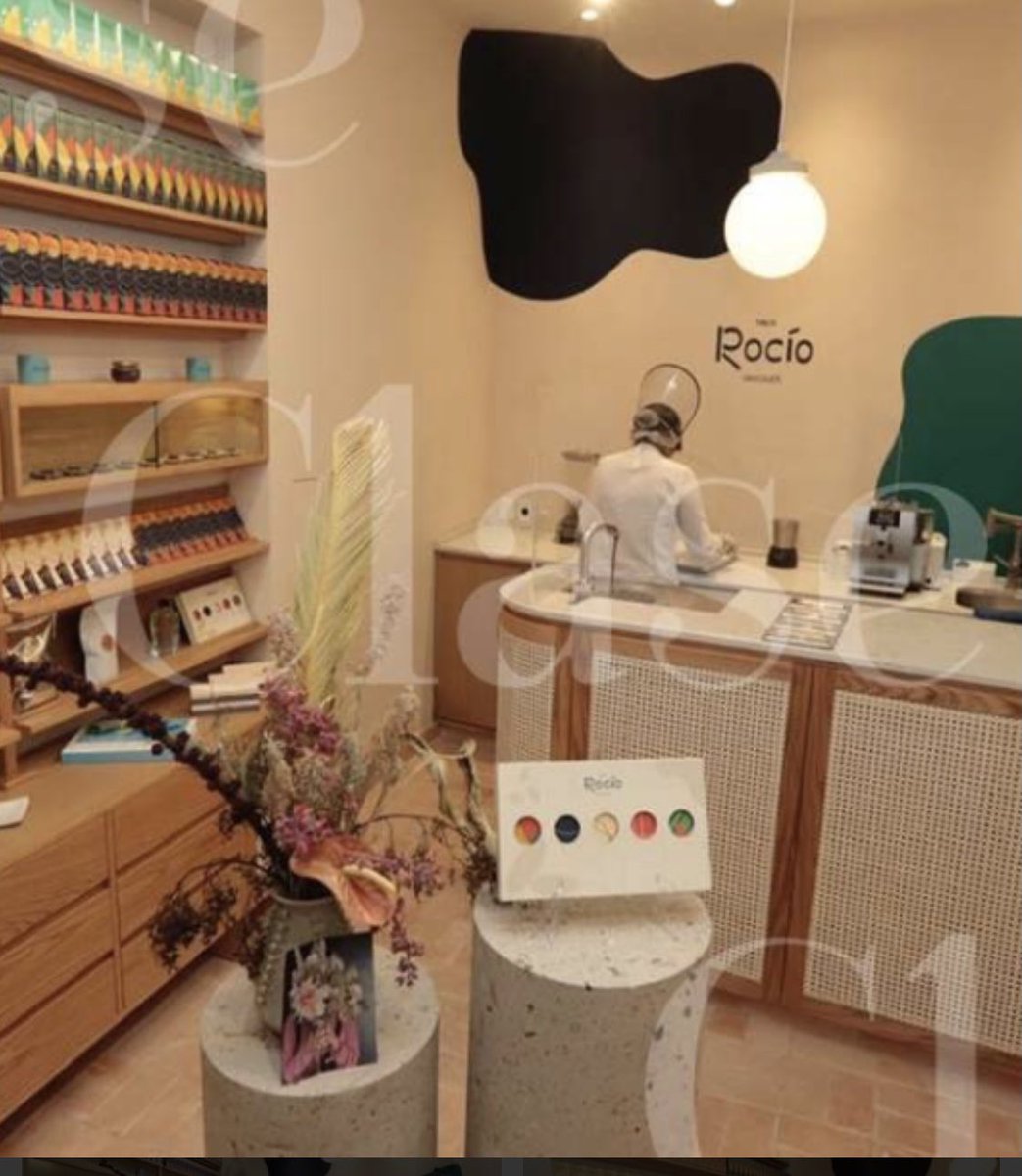semanal12's tweet photo. #RocioChocolates #Rocio EMPRESA CREADA 2019 X @lopezobrador_ E HIJOS CON CRECIMIENTO SOSPECHOSO X #LavadoDinero #Corrupcion REGISTRADA EN #Delaware #EEUU CON TIENDA PROPIO HOTEL”CIRCULÓ MEXICANO”OPERADO X @GRUPOHABITA #CDMX  INAUGURADO X @Claudiashein @aristeguicnn #SembrandoVida https://t.co/7OcbBGQsMl