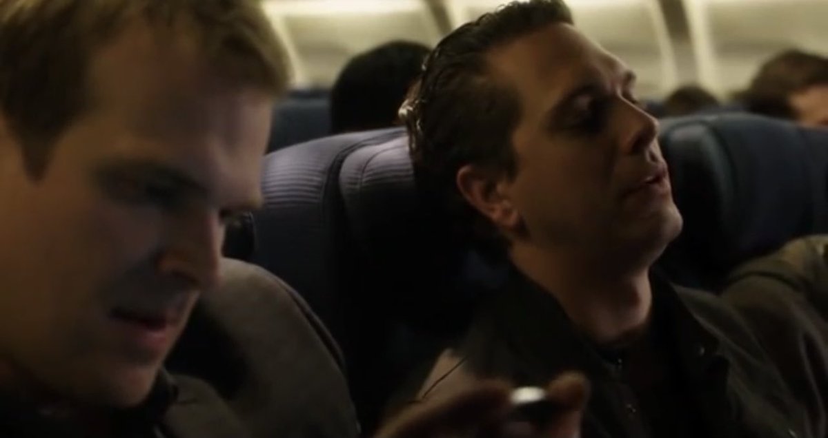 caitsands's tweet photo. getting the @jack email while i am sitting on the plane back from thanksgiving really had me feeling like i was living episode 7 of Newsroom https://t.co/DHxCrTzjta