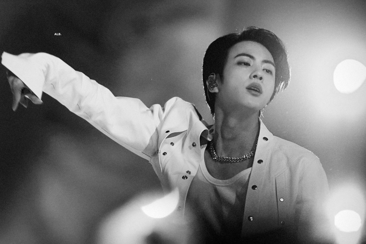 211128 #Jin #진 #석진 #김석진 <a href="/BTS_twt/">방탄소년단</a>