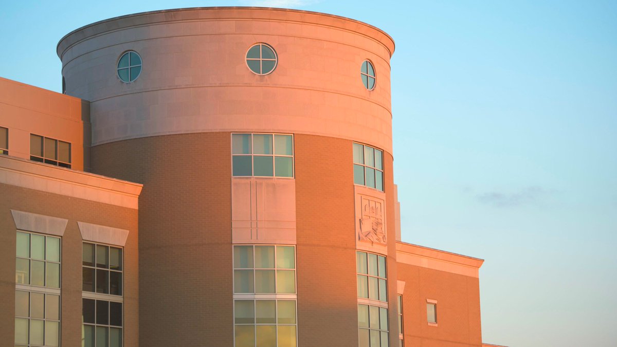 Welcome back! We hope you had a restful and happy break, and are ready to take the final steps to the end of the semester - only 13 days of classes left until Finals!