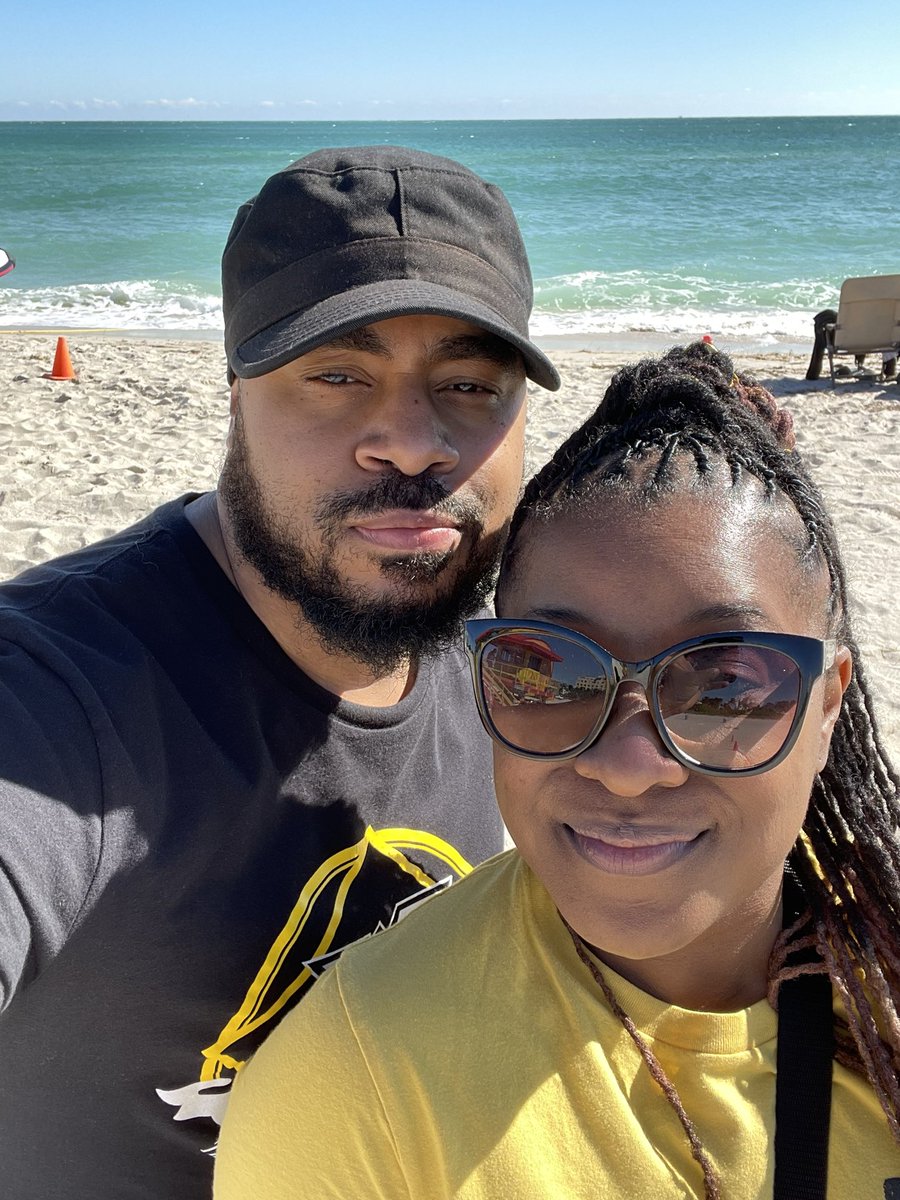 Train357's tweet photo. When I feel crappy I’m gonna remember these past two weeks. #RealFriends #TooBlessedToBeStressed #DMVCreatives #Vacation #Creatives #inspired https://t.co/wa1mW3ehif