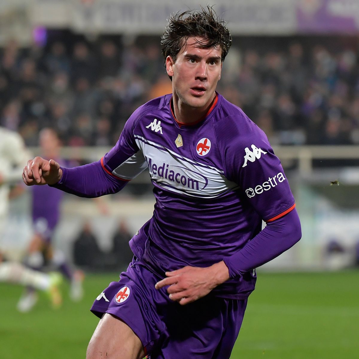 TheKingdomWord's tweet photo. Tottenham boss Antonio Conte and director of football Fabio Paratici have earmarked Fiorentina hitman Dušan Vlahović as the 'ideal heir' to Harry Kane.

#SportsProMax
#FirstToSpeak https://t.co/ciFiXiZSld