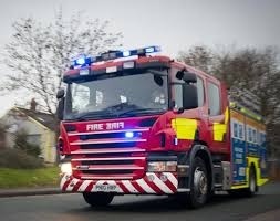 CheshFireOCSCM's tweet photo. CM Davis is supporting @PenkethFS today as OIC of E29 P2 whilst E29 P1 is at Training Centre completing BA Training
Last Thursday & Friday CM Davis attended @CheshireFire Staff Engagement Forum @HiltonHonors Chester, a fantastic experience with fantastic people.
#CFRS #OCSCM https://t.co/AZIvF8Xmos