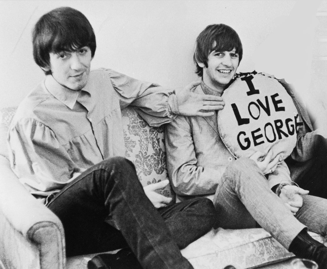 20 years. We miss u, <a href="/GeorgeHarrison/">George Harrison</a> #GeorgeHarrison ❤️✨✌🏼🌈🌿