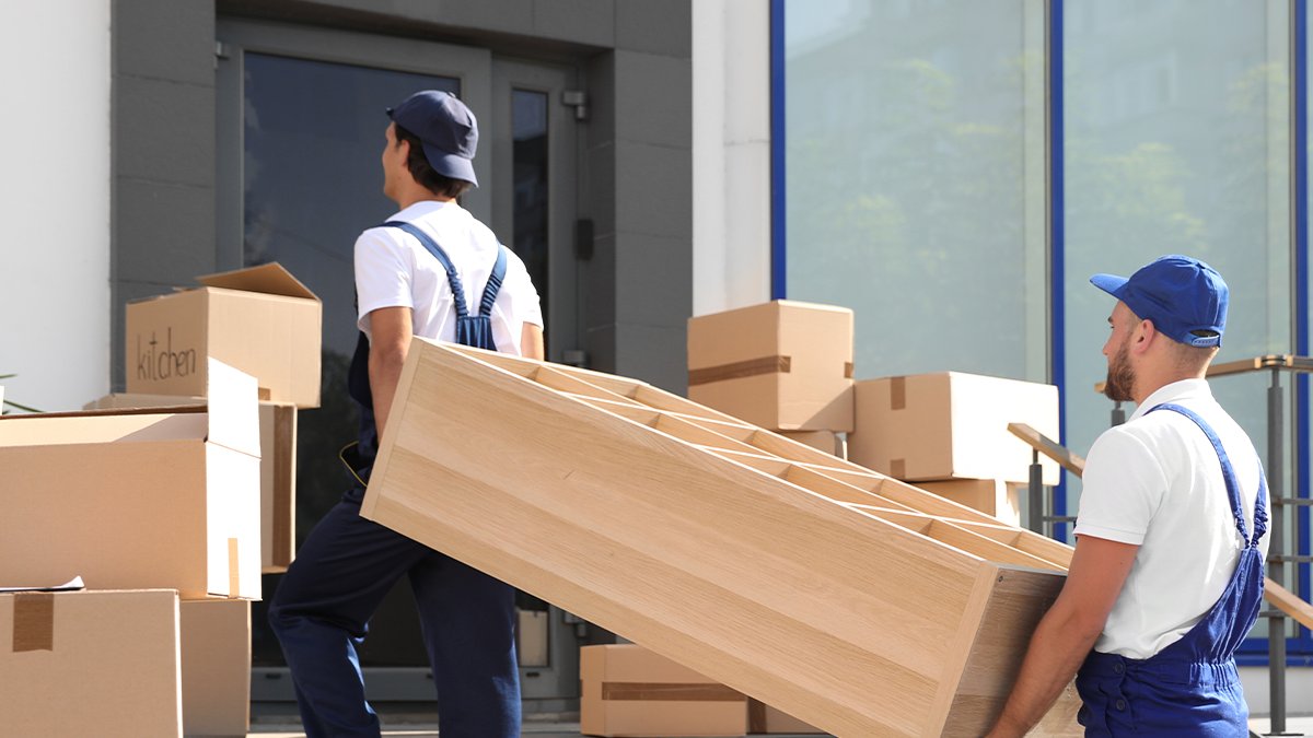 FDMovingCo's tweet photo. We are a hard-working, determined, and trustworthy company that wants to help your move be as smooth and easy as possible!

Give us a call today and let us help make your move as easy as can be!

440-340-1711
   https://t.co/vXoh5fdP57 https://t.co/HvjE0RJCv1