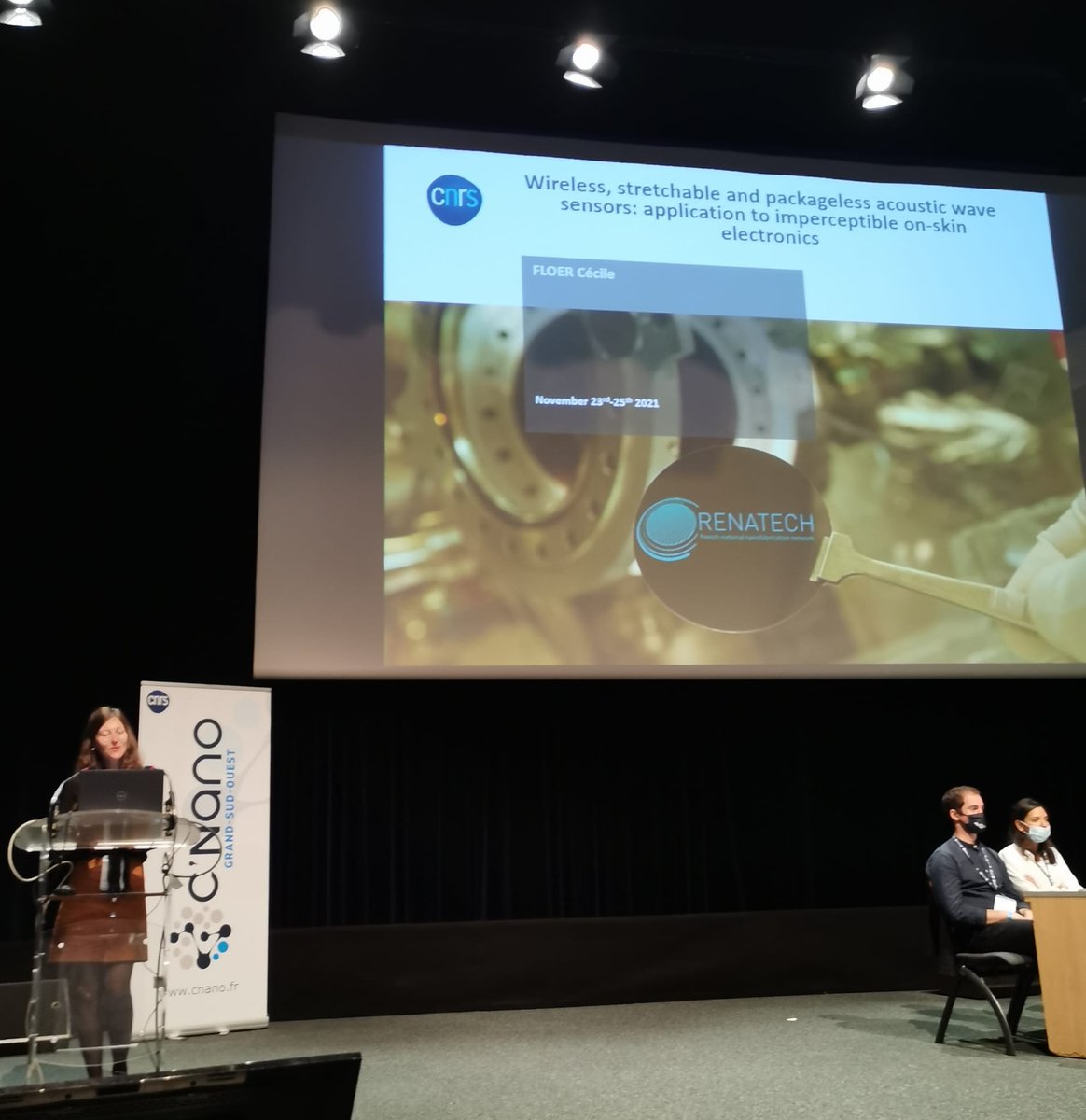 Renatech CNRS tweet media