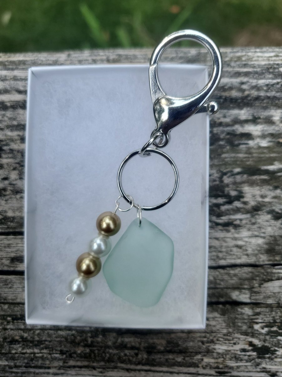 KaitsSeaGlass's tweet photo. 🌊Last sale of the year🌊

10% off everything!!
Rare upcycled Jewelry Handpicked by me💙💙💙 https://t.co/PwjRf1UZe9