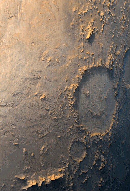 Et bien c'est pareil en astronomie, quand les astronomes observent le ciel, on ressort avec des noms étonnant, qui font preuve parfois d'une imagination débordante... même si certaines images sont bluffantes! Ici le cratère Gale sur Mars, par la sonde Mars Global Surveyor en 1999