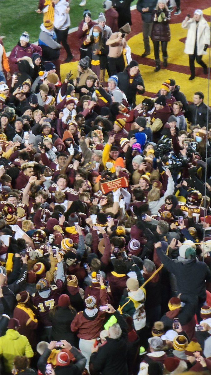 DollAlbert's tweet photo. Paul Bunyans Axe is back home! What a great game to be at!  #RivalryWeek  #Gophers #Wisconsin https://t.co/uYcBsstI9N