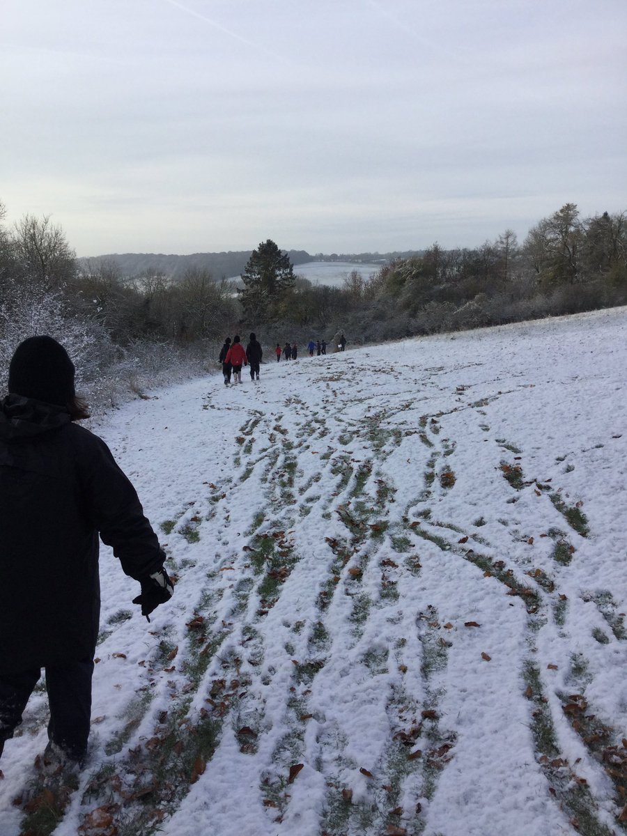 PipersForestSch's tweet image. Year 5 @PipersPrep enjoyed following animal tracks across the meadow and then fun and games in the forest. #pipersoutdoors #pipersforest #getoutdoors #snow
