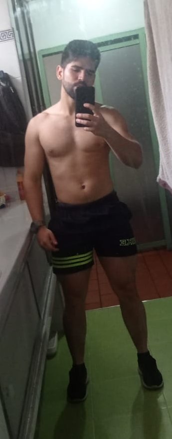 SebastinSnow2's tweet image. Feliz lunes para todos. #LunesDeMotivacion #gymmotivation #muscle #guyswhotweak 🔥EL CABRÓN🔥 @SebastinSnow2 @Ejercitandome