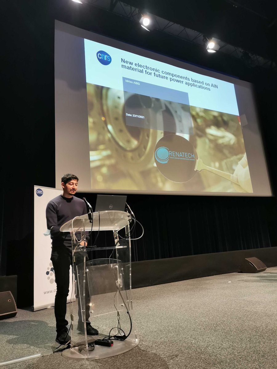 Renatech CNRS tweet media