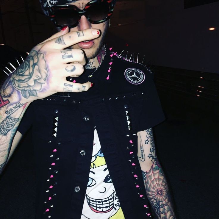 lilpeepcomfort's tweet photo. lil peep https://t.co/OkWCIu2i1I