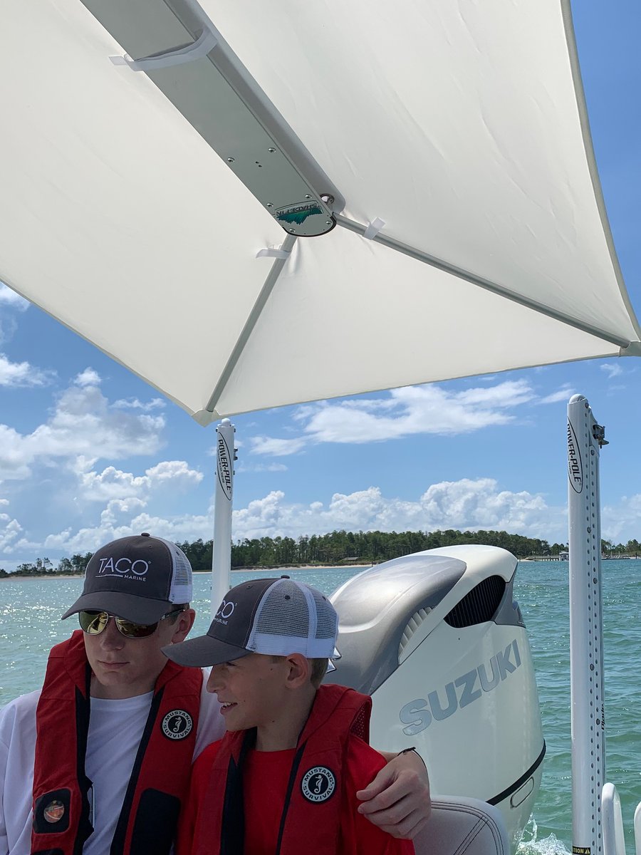 taco_marine's tweet photo. 🚨Hurry! 🚨Last day to get 15% off EVERYTHING!
#CyberMonday #Sale #BlackFriday #TACOMarine #Boating #OutriggerMounts #Outriggers #RubRail #BoatSeating #BoatShade #BoatAccessories https://t.co/Ze1cnbyQn7