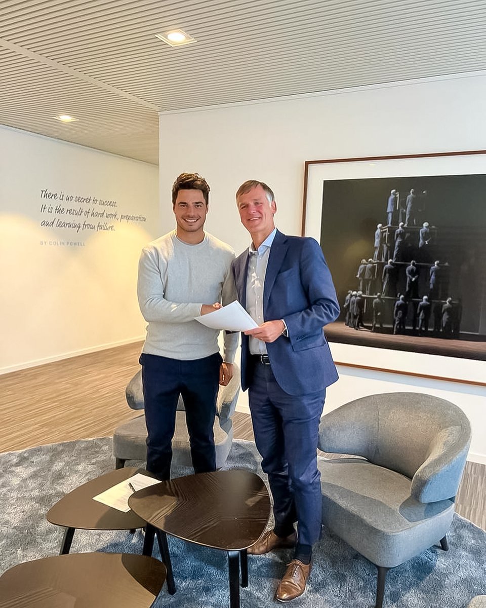CapitalatWorkFG's tweet image. We are proud to announce our partnership with the Red Lion Alexander Hendrickx @Alex_n3x ! 🏑 Our ambassador for the next 3 years! Looking forward to a dynamic cooperation!

#CapitalatWork, the push for your Wealth

#samevalues #samegoals