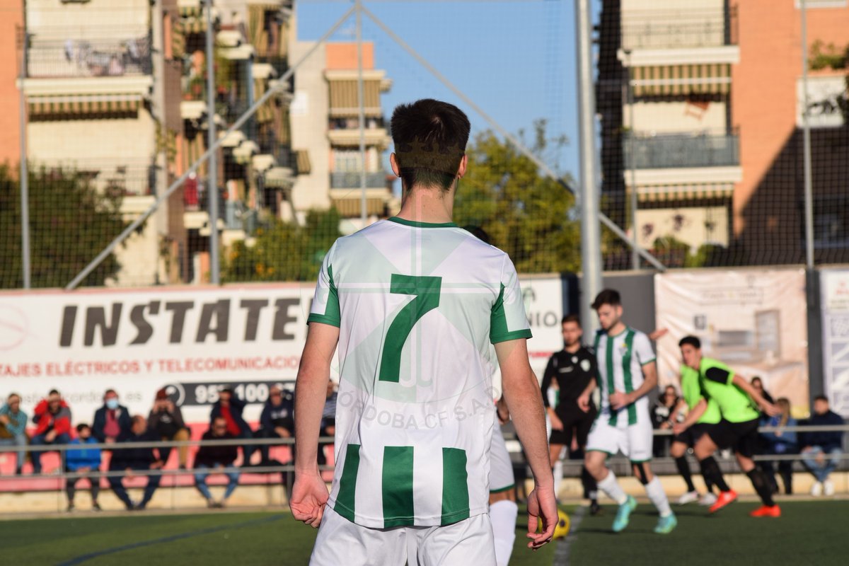 cordoba_cfsad's tweet photo. 📸 Galería de imágenes del #CCFSADEspejo
En nuestro Facebook puedes disfrutar de las fotos de nuestro encuentro liguero de ayer. Segunda derrota consecutiva de los nuestros.
Sabíamos que no sería fácil... Nos levantaremos y seguiremos trabajando 💪
¡Vamos Córdoba CF SAD! 🤍💚 https://t.co/gwW4GRQZW2