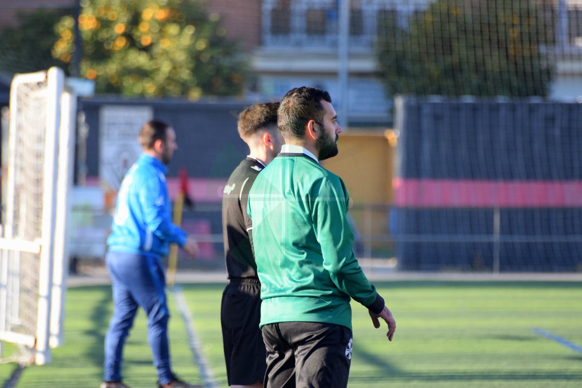 cordoba_cfsad's tweet photo. 📸 Galería de imágenes del #CCFSADEspejo
En nuestro Facebook puedes disfrutar de las fotos de nuestro encuentro liguero de ayer. Segunda derrota consecutiva de los nuestros.
Sabíamos que no sería fácil... Nos levantaremos y seguiremos trabajando 💪
¡Vamos Córdoba CF SAD! 🤍💚 https://t.co/gwW4GRQZW2