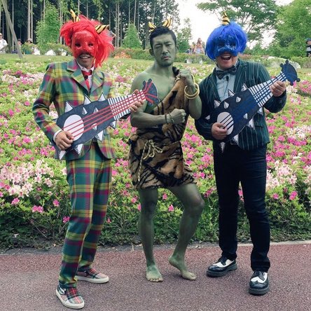 gojarow's tweet photo. @bozu_108 歌の鬼ぃさんTOSHI-LOW https://t.co/4mGO6F39Pz