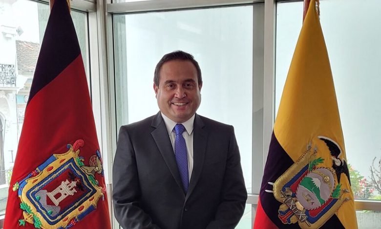 RadioHuancavilk's tweet photo. Proyecto de ley de Desarrollo Económico y Sostenibilidad Fiscal tras la pandemia de COVID 19 entra hoy al Registro Oficial, informó #HomeroCastanier
LOS DETALLES AQUÍ.
https://t.co/KS0OI3RoSj https://t.co/kueWr0AwUq