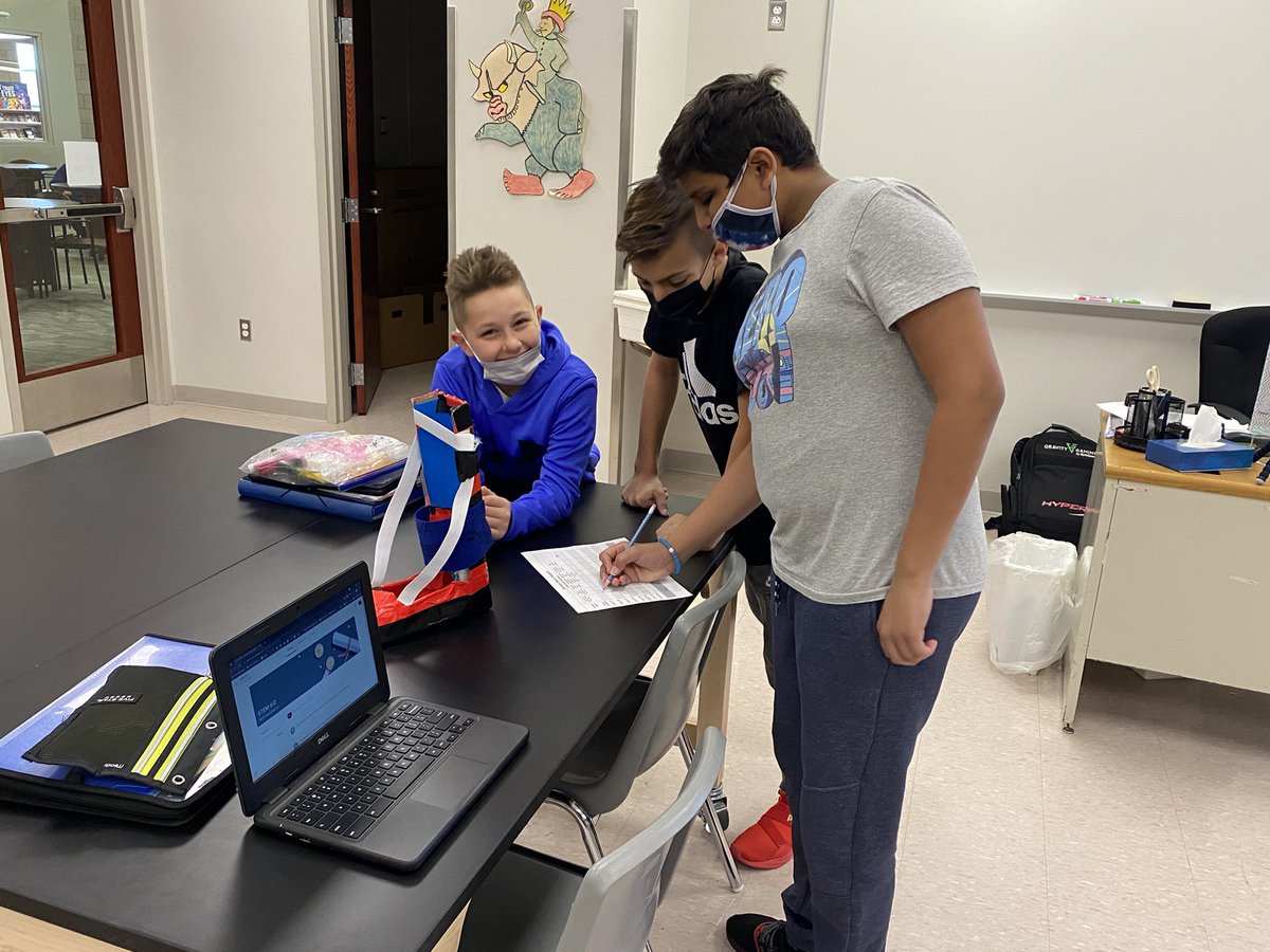 donfilips27's tweet image. NRMS STEM 💎💎💎 MVPs 🥇AFO Evaluation Day #decisionmatrix #pltw #NRinspiregreat