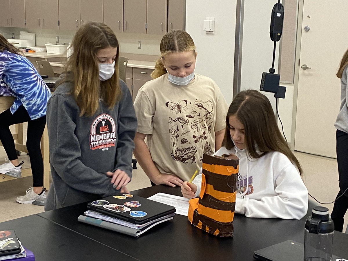 donfilips27's tweet image. NRMS STEM 💎💎💎 MVPs 🥇AFO Evaluation Day #decisionmatrix #pltw #NRinspiregreat