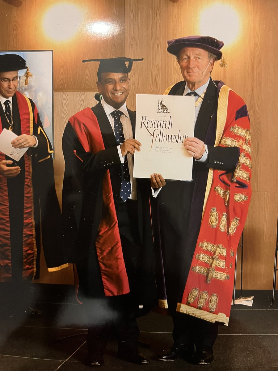 Anthony_Thav's tweet photo. Great to be back at the new @RCSnews for #RCSDipsDay and big thanks @RosetreesT and #Vandervall Trust for funding my @CommsC4TS #PhD. https://t.co/VXYdmODCDK
