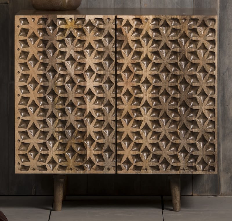 NilaPDesigns's tweet photo. Nila Parmar Designs presents a curated collection of art inspired and colourfully crafted sideboards. 
#furniture #sideboard #sideboards #mangowoodfurniture #storagefurniture #bohofurniture #furnituremaker #furnituredesigner 
https://t.co/d77D1PbwNv https://t.co/t8qJlaufS7