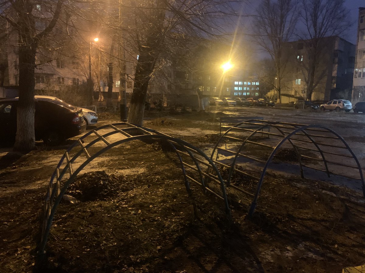 SeregaChirkov's tweet photo. Хочу поделиться с жителями #тлт о своём опыте обращения в недавно созданный МЦУ #Тольятти! 
Слушайте друзья - это неожиданно оперативный канал для решения насущных городских проблем!
В пятницу обратился, а сегодня во дворе чистота!
@na_renc, создание МЦУ оправдано, спасибо!✊ https://t.co/ICNklKSQaJ
