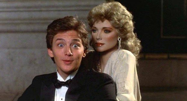 Happy birthday Andrew McCarthy. I had a great time with Mannequin in my early teens, fun memories. 