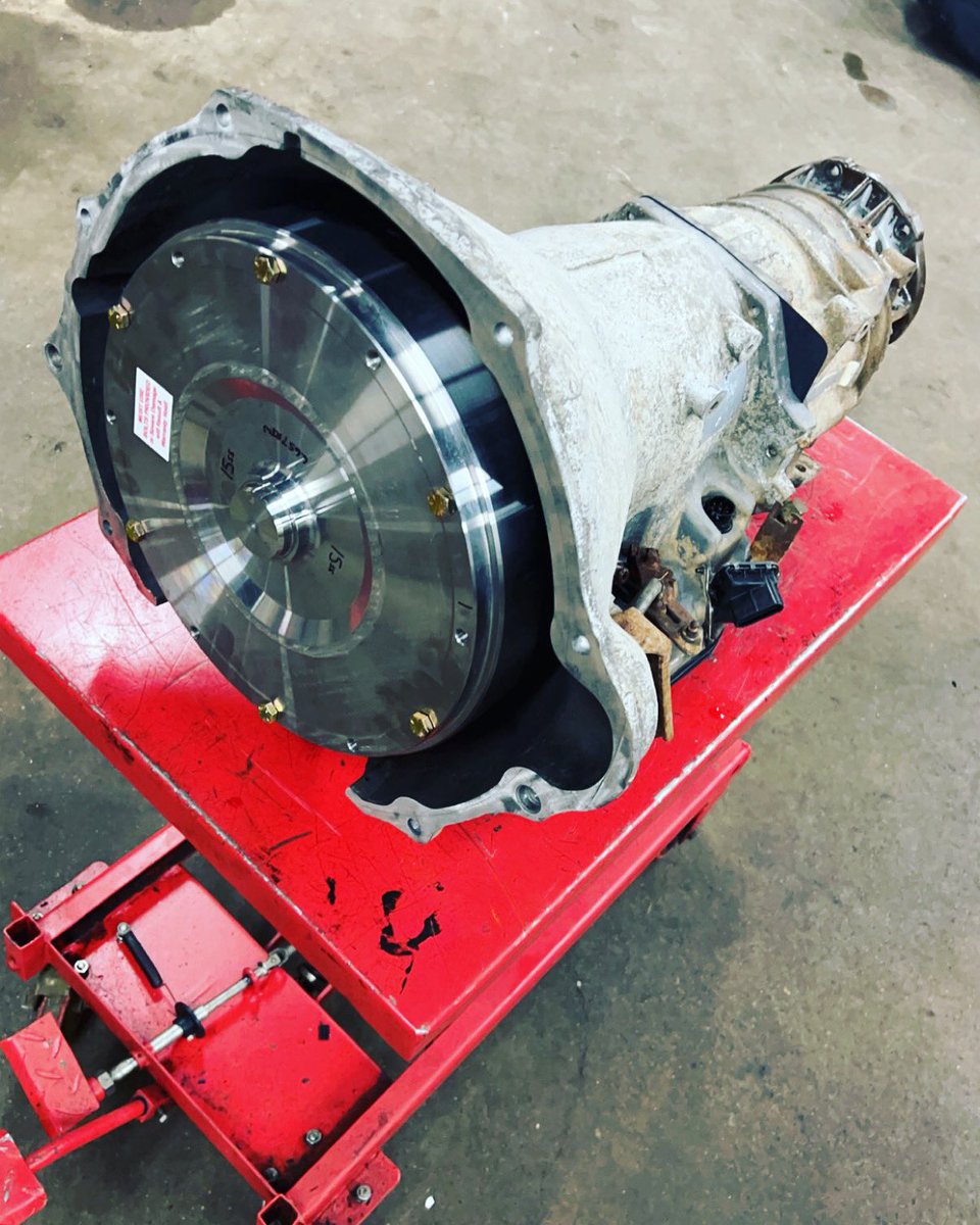 Xtreme_trans's tweet photo. 48RE ready for install. Goerend Transmission Inc. supplied the converter and we also installed a valvebody reprogram kit from TransGo. This transmission is more than capable of handling all your towing needs. https://t.co/s6ZqihMUae