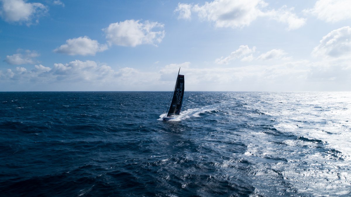 Voile Banque Populaire (@voilebanquepop) on Twitter photo IMOCA Apivia 🔄 Banque Populaire XII
Clarisse prendra le départ du <a href="/VendeeGlobe/">Vendée Globe</a> 2024 à bord du foiler Apivia qui sera rebaptisé Banque Populaire XII.
Un bateau "génération 2020" qui permettra à Clarisse de franchir un nouveau palier ⛵
👉 bit.ly/3D1PE9u
#GoClarisse IMOCA Apivia 🔄 Banque Populaire XII
Clarisse prendra le départ du <a href="/VendeeGlobe/">Vendée Globe</a> 2024 à bord du foiler Apivia qui sera rebaptisé Banque Populaire XII.
Un bateau "génération 2020" qui permettra à Clarisse de franchir un nouveau palier ⛵
👉 bit.ly/3D1PE9u
#GoClarisse