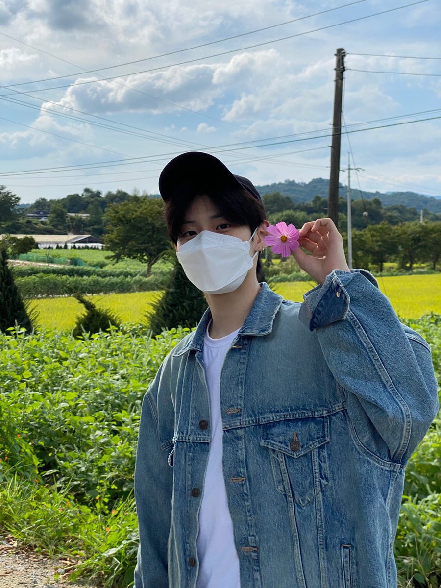 shiseungton=͟͟͞♡ft.new wav🔜 tweet media