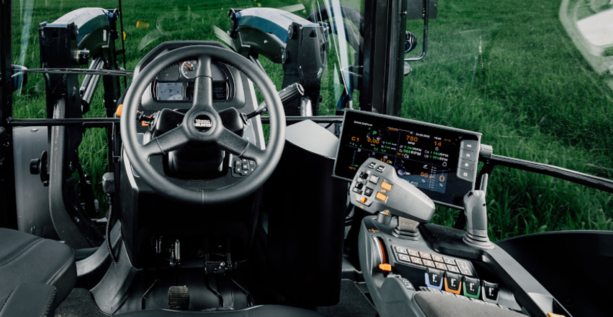 ValtraGlobal's tweet photo. How to future-proof your tractor!... 👇🏻👇🏽👇🏿
https://t.co/ieuWT5wiIJ

#Valtra #ValtraBlog #FarmingBlog #Farm #SmartFarming #SmartFarmer #tractor #FUSE #AGCO #AgcoFuse #ValtraGuide #ValtraGuideReady  #yourworkingmachine https://t.co/G4UKnTowe6