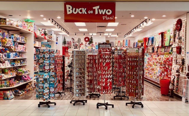 buckortwogt's tweet photo. Before you finish your holiday shopping make sure to check out our CHRISTMAS store!!
#Georgetown #GeorgetownOntario #ABuckorTwoPlus #Christmas #Holidays https://t.co/dqWYSaBVla