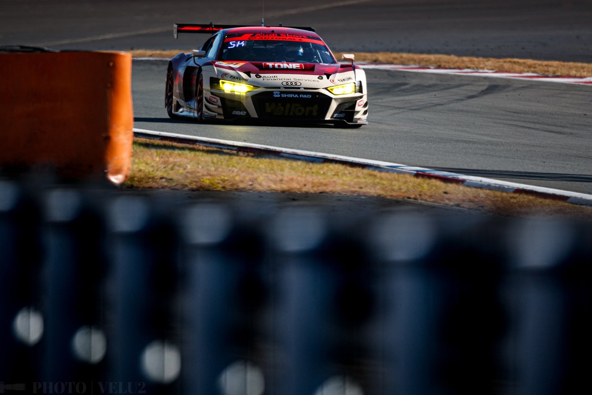 【#SUPERGT Rd.8 #富士スピードウェイ】　
#21 Hitotsuyama Audi R8 LMS [川端伸太朗選手 / 篠原拓朗選手]
#AudiTeamHitotsuyama

2021シーズンお疲れ様でした！